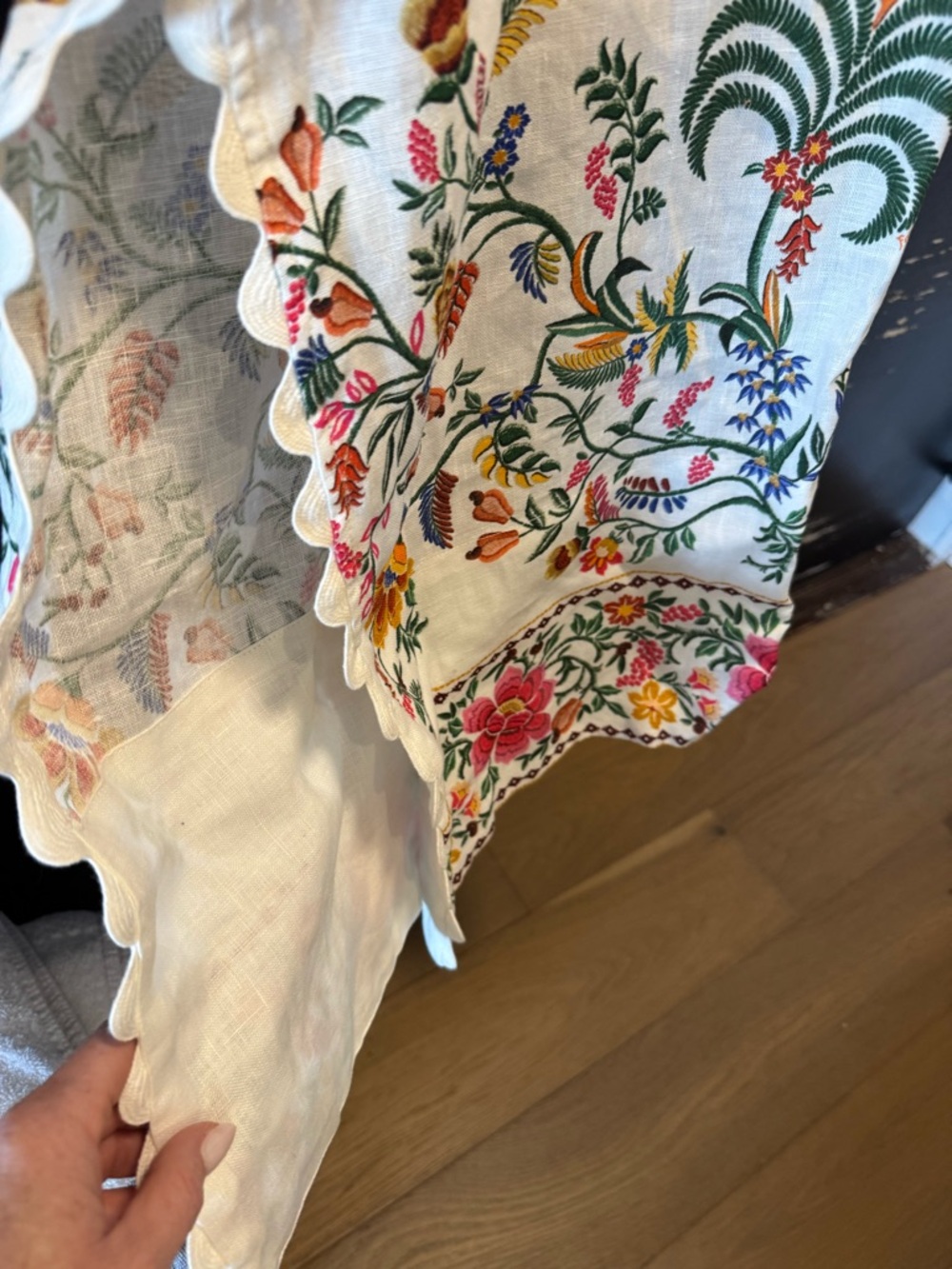 FARM Rio White Linen Maxi Dress with Bright Floral & Bird print with POCKETS L - Picture 8 of 11